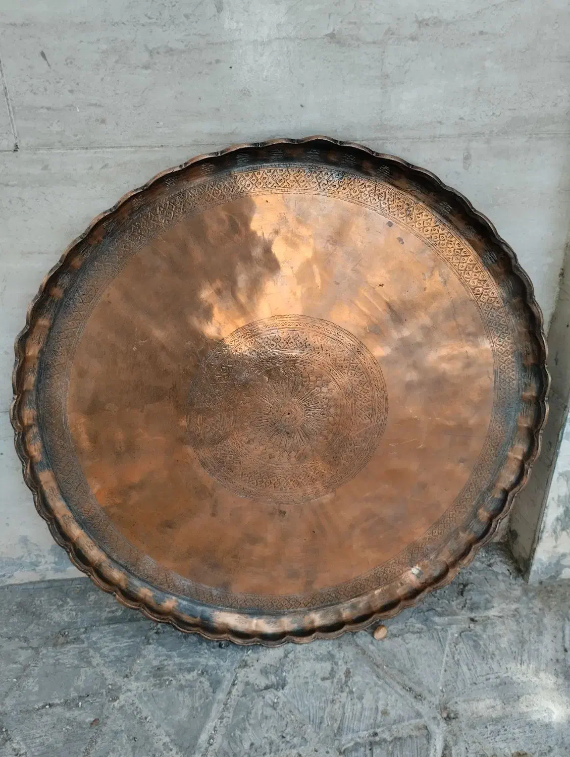 مجمع قدیمی|کلکسیون اشیاء عتیقه|اردستان, |دیوار