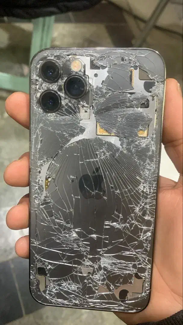 تعمیرات و فروش قطعات موبایل|خدمات رایانه‌ای و موبایل|یزد, |دیوار