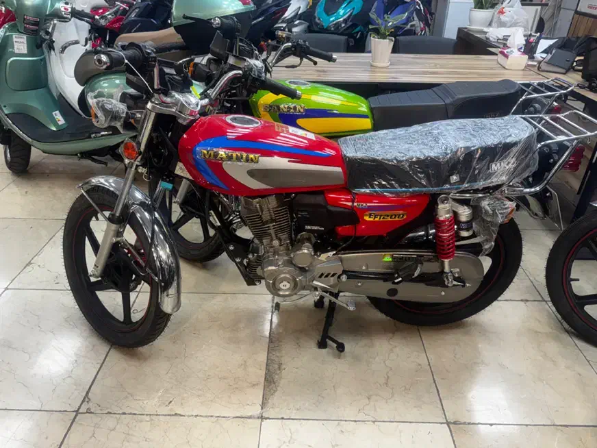 هوندا ۲۰۰ ( ۱۵۰ )|موتورسیکلت|همدان, |دیوار