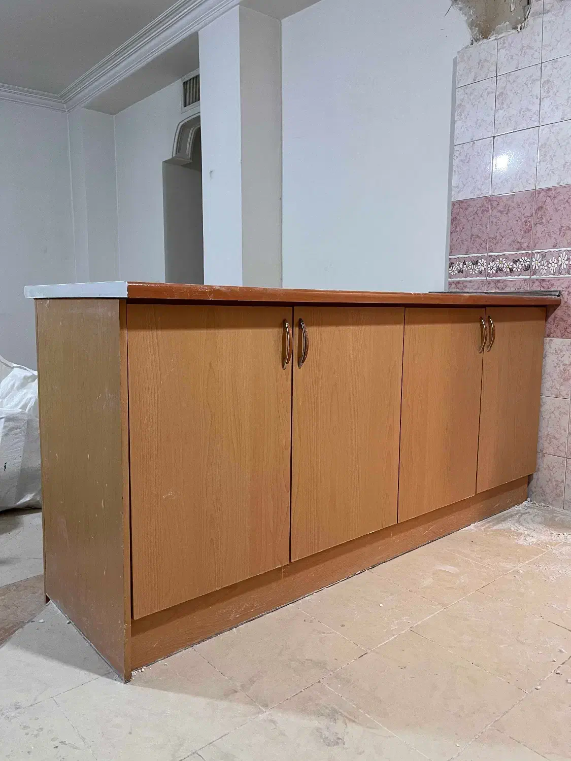 کابینت MDF رنگ چوب دست‌دوم تمیز و خوش‌ساخت|مصالح و تجهیزات ساختمان|کرج, گلشهر|دیوار