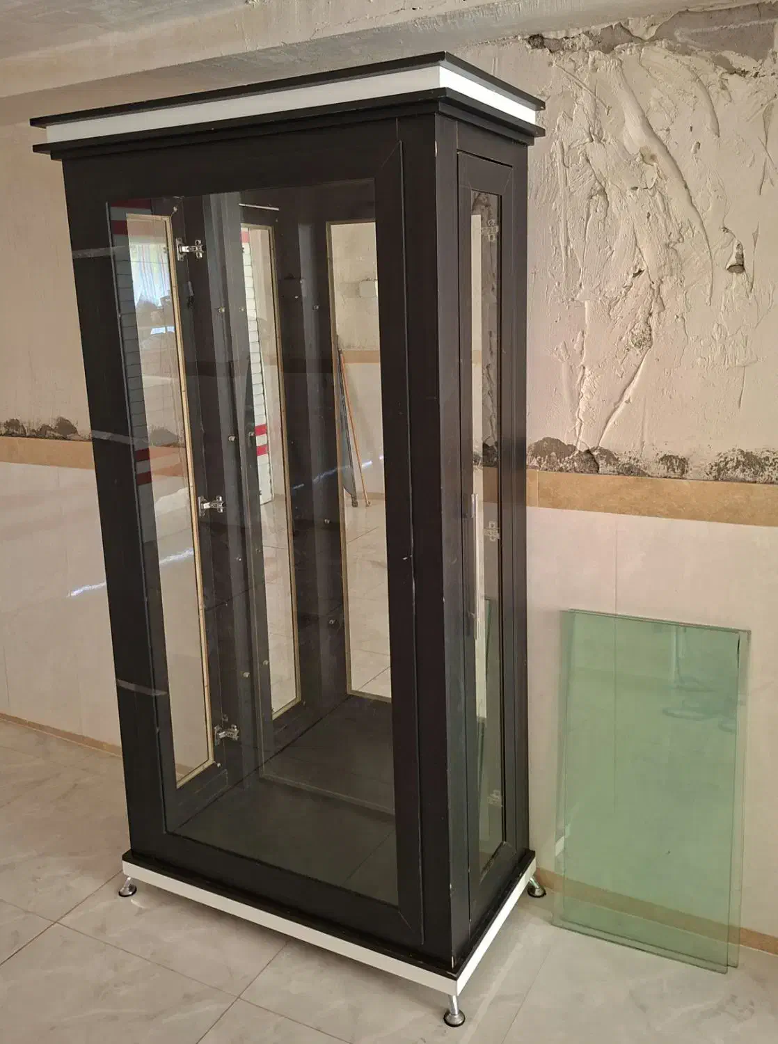 بوفه|بوفه، ویترین، کنسول|شوط, |دیوار