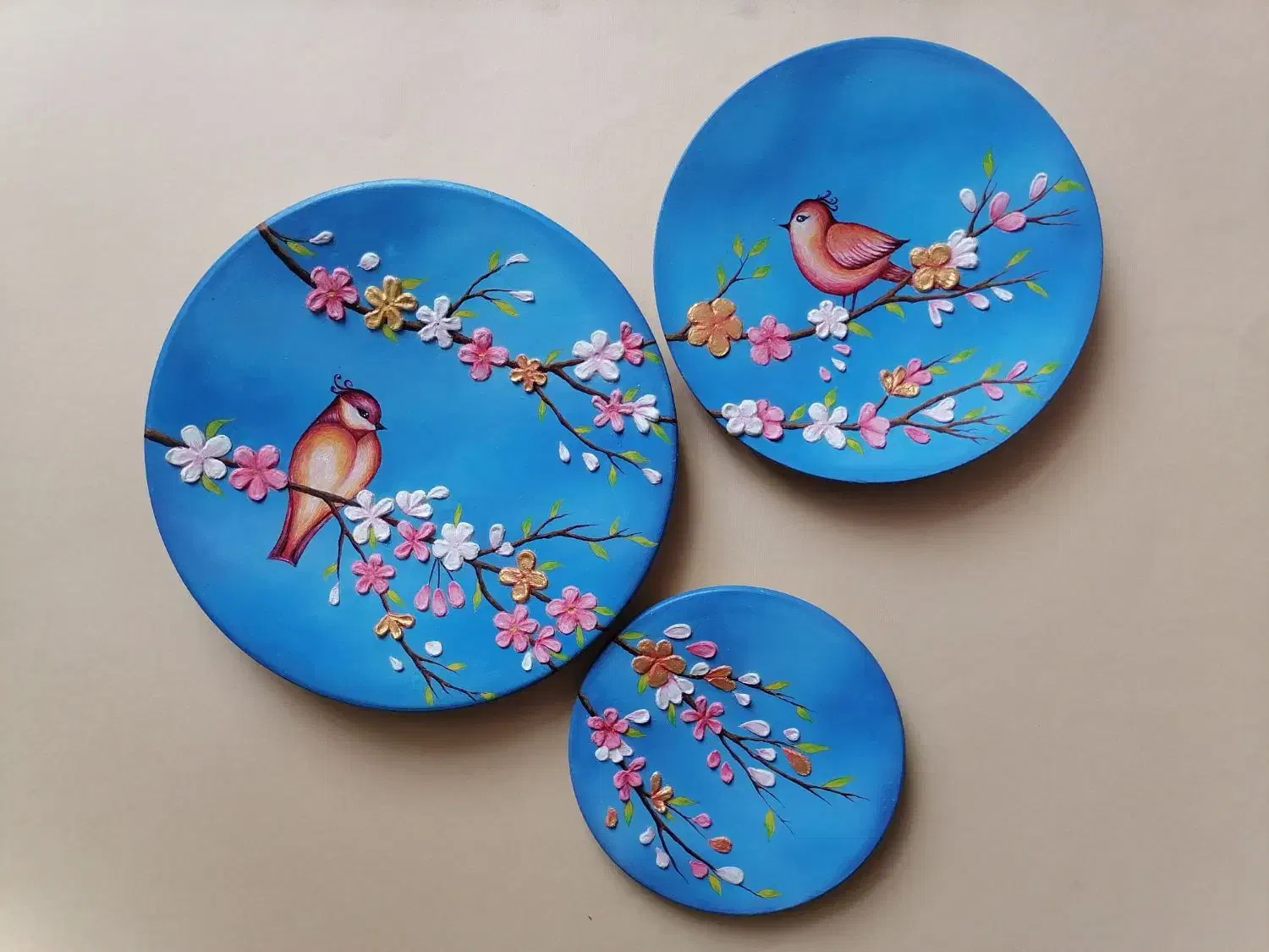 بشقاب دیوار کوب سفالی|تابلو، نقاشی، عکس|کرمان, |دیوار