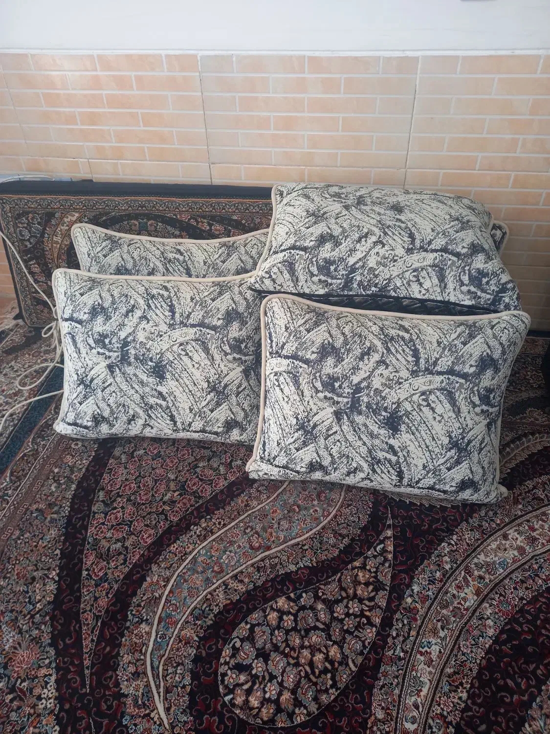 جلد پشتی وپشتی نقش کهکشانی|پشتی|شیراز, تندگویان|دیوار