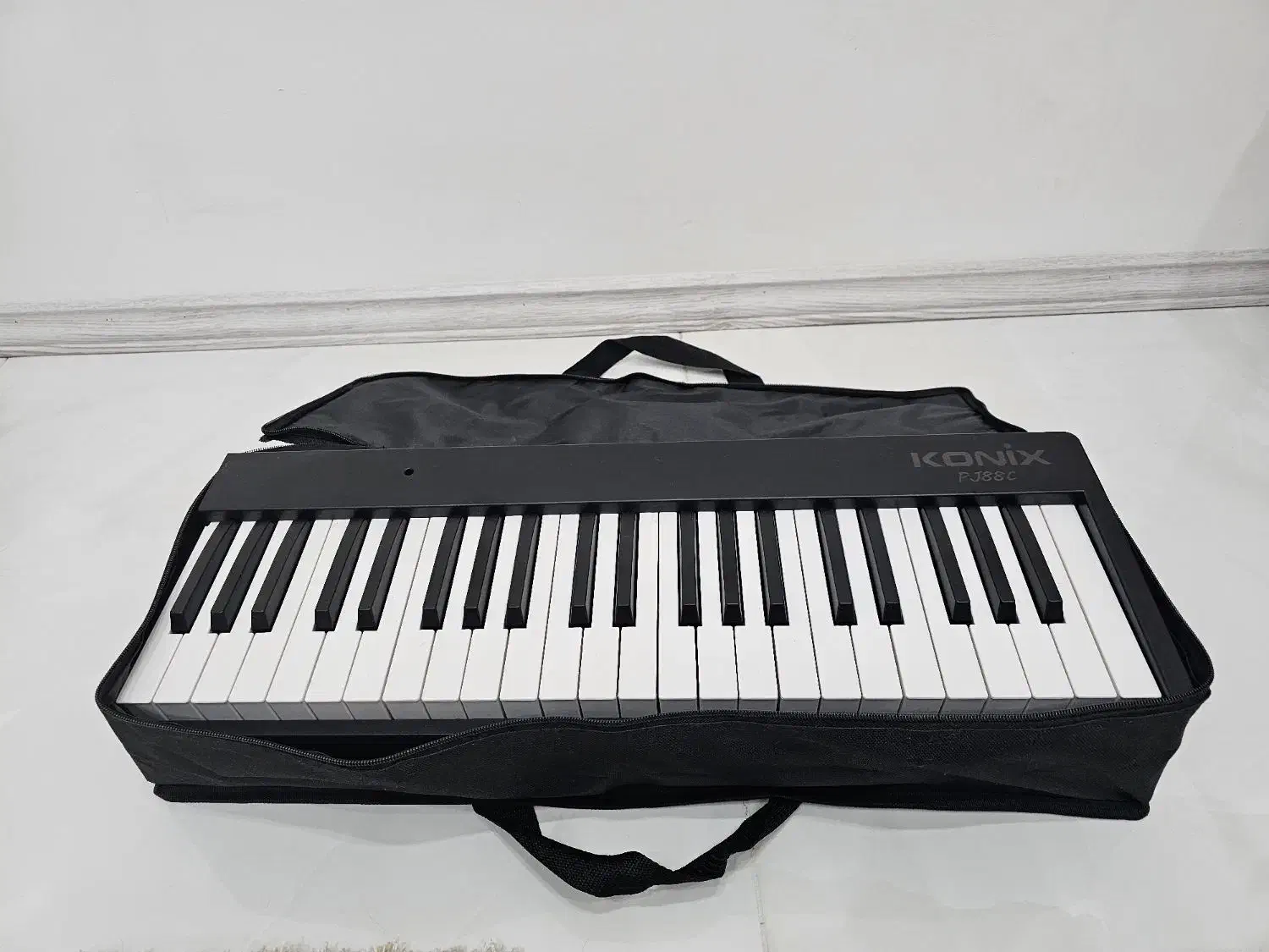پیانو تاشو کونیکس PJ88C|پیانو، کیبورد، آکاردئون|مشهد, امیریه|دیوار