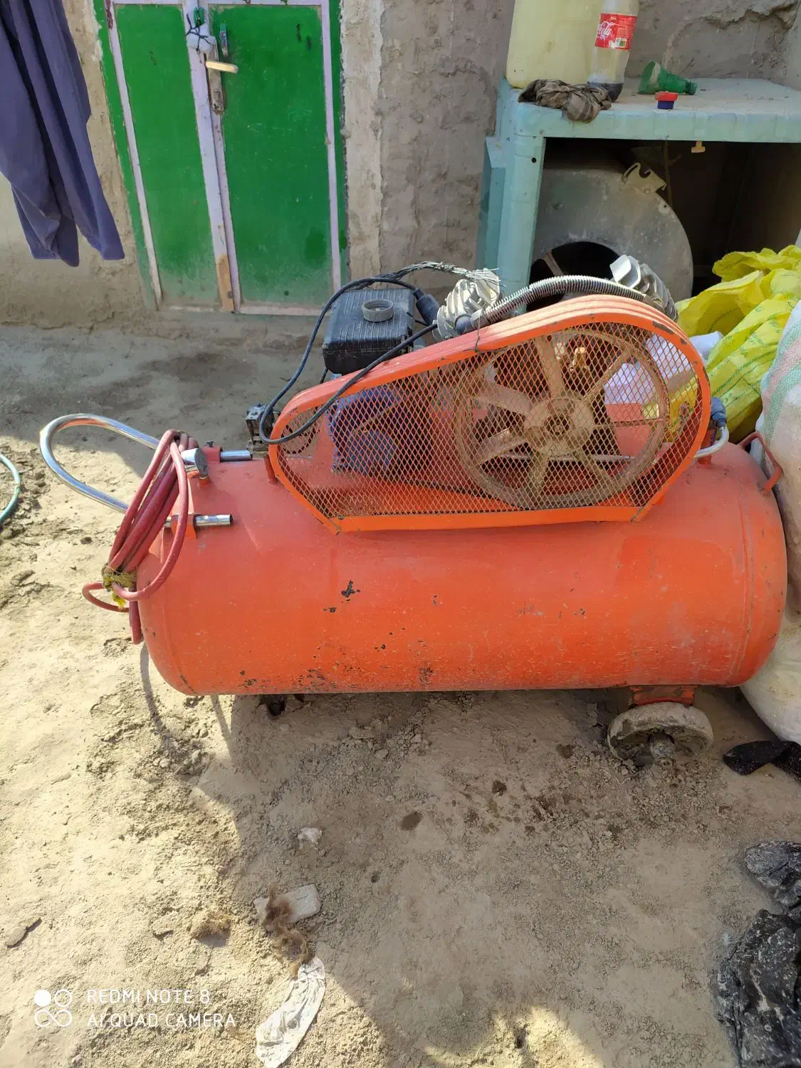 درعدنو|ماشینآلات صنعتی|هیرمند, |دیوار