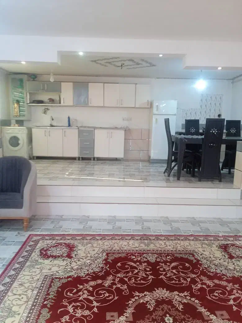 خانه بزرگ و مرتب|اجارهٔ کوتاهمدت آپارتمان و سوئیت|آزادشهر, |دیوار