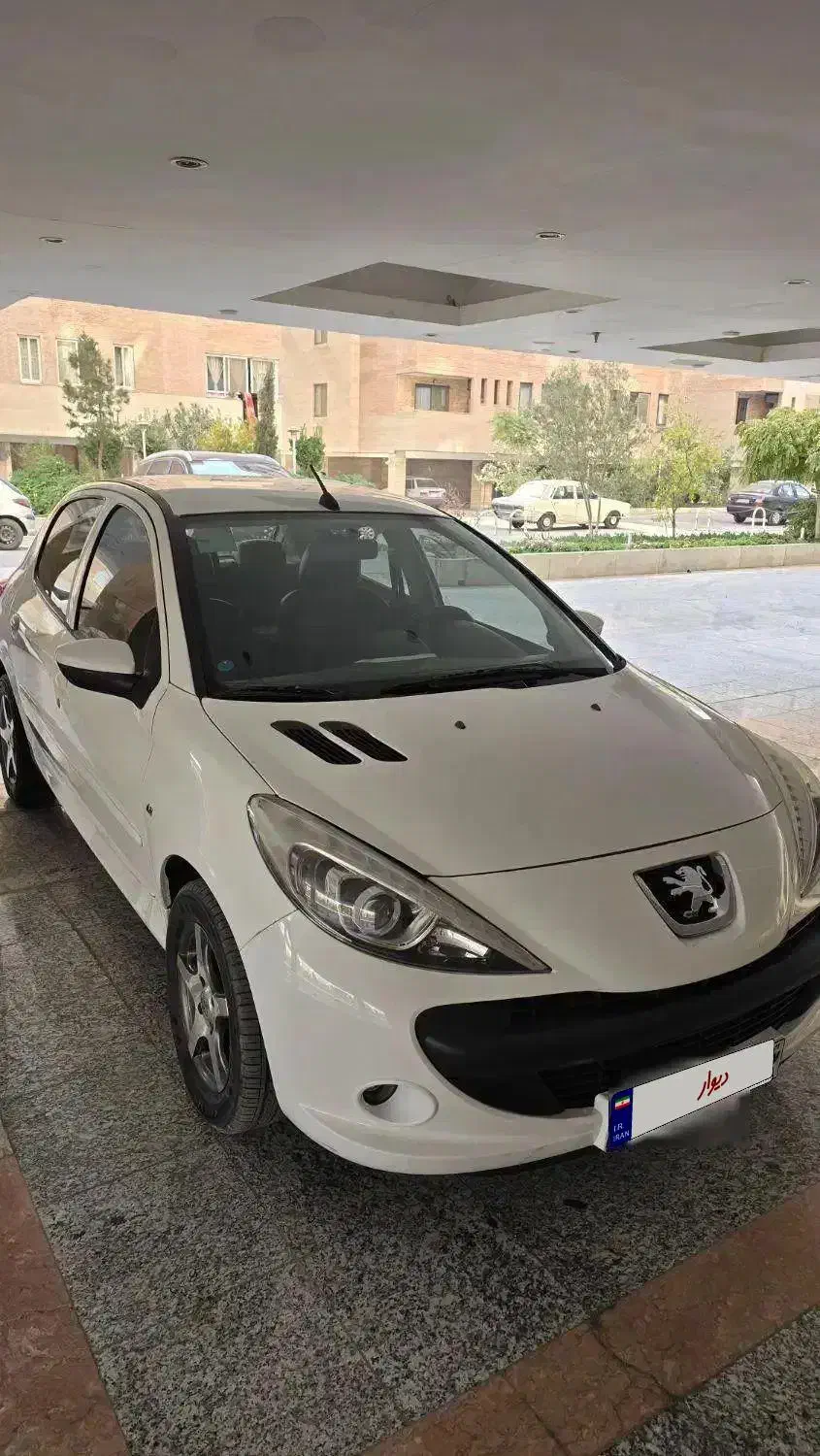 فروش پژو ۲۰۷|خودرو سواری و وانت|اصفهان, ارغوانیه|دیوار