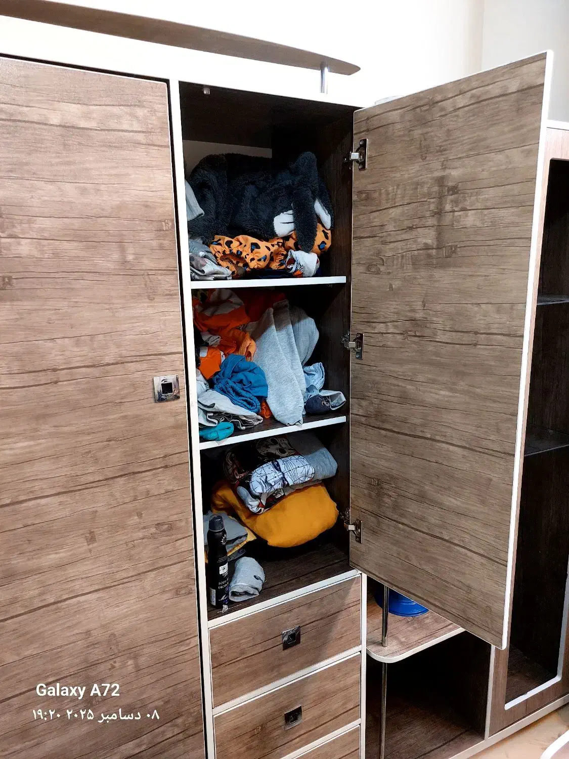 کمد نوزاد یا کودک|اسباب و اثاث بچه|شاهینشهر, مسکن مهر|دیوار