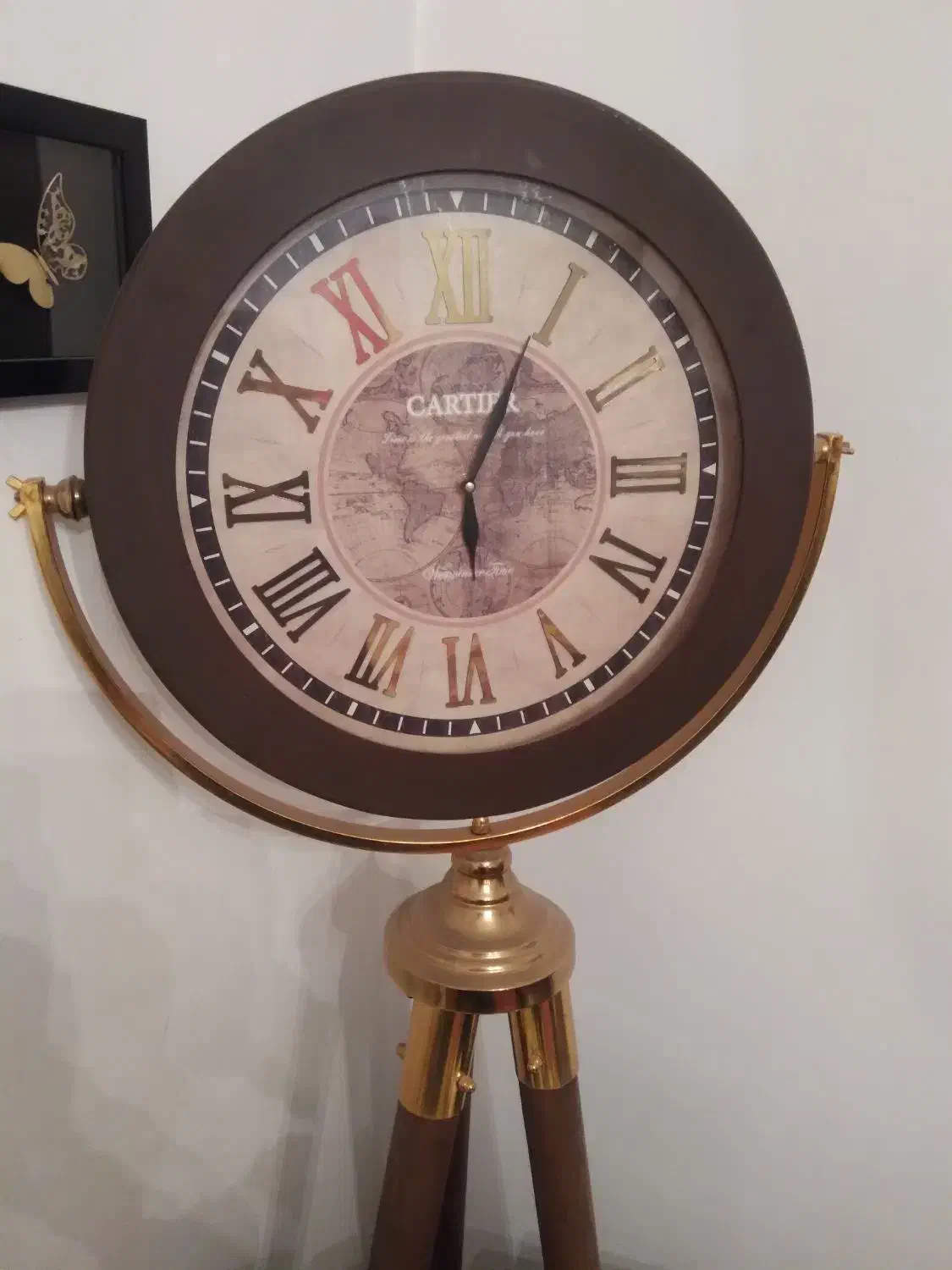 ساعت ایستاده سه پایه|ساعت دیواری و تزئینی|کرج, کوی زنبق|دیوار