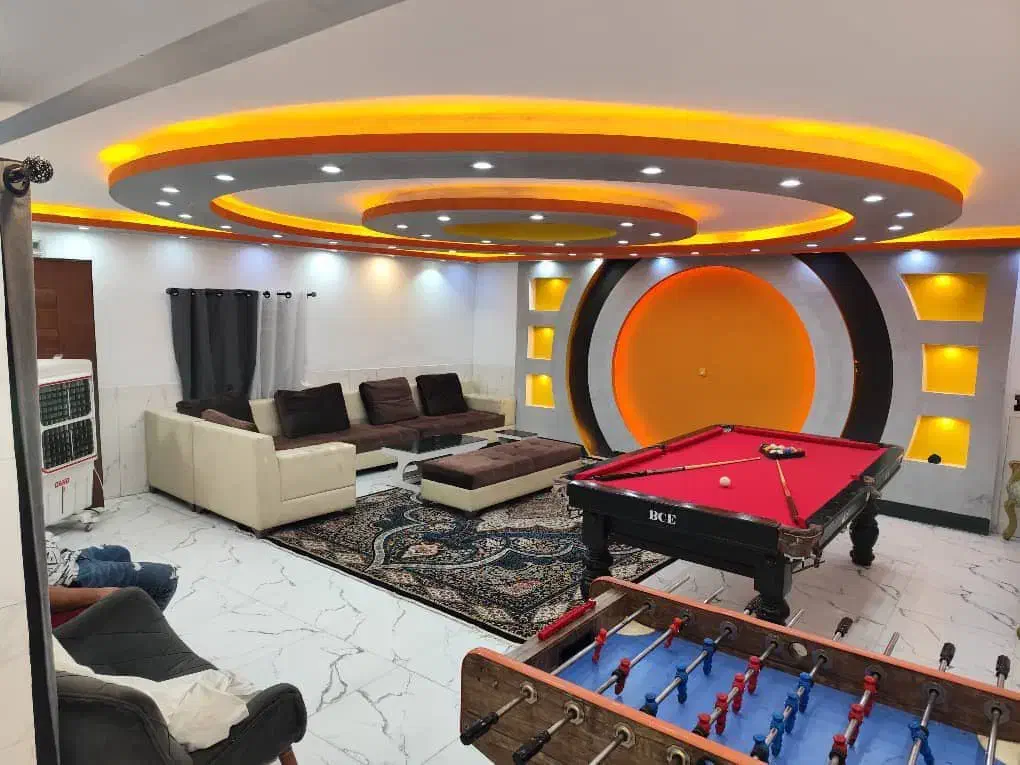 اجاره روزانه باغ استخر ابگرم جاده فرودگاه|اجارهٔ کوتاه‌مدت ویلا و باغ|اصفهان, قهجاورستان|دیوار