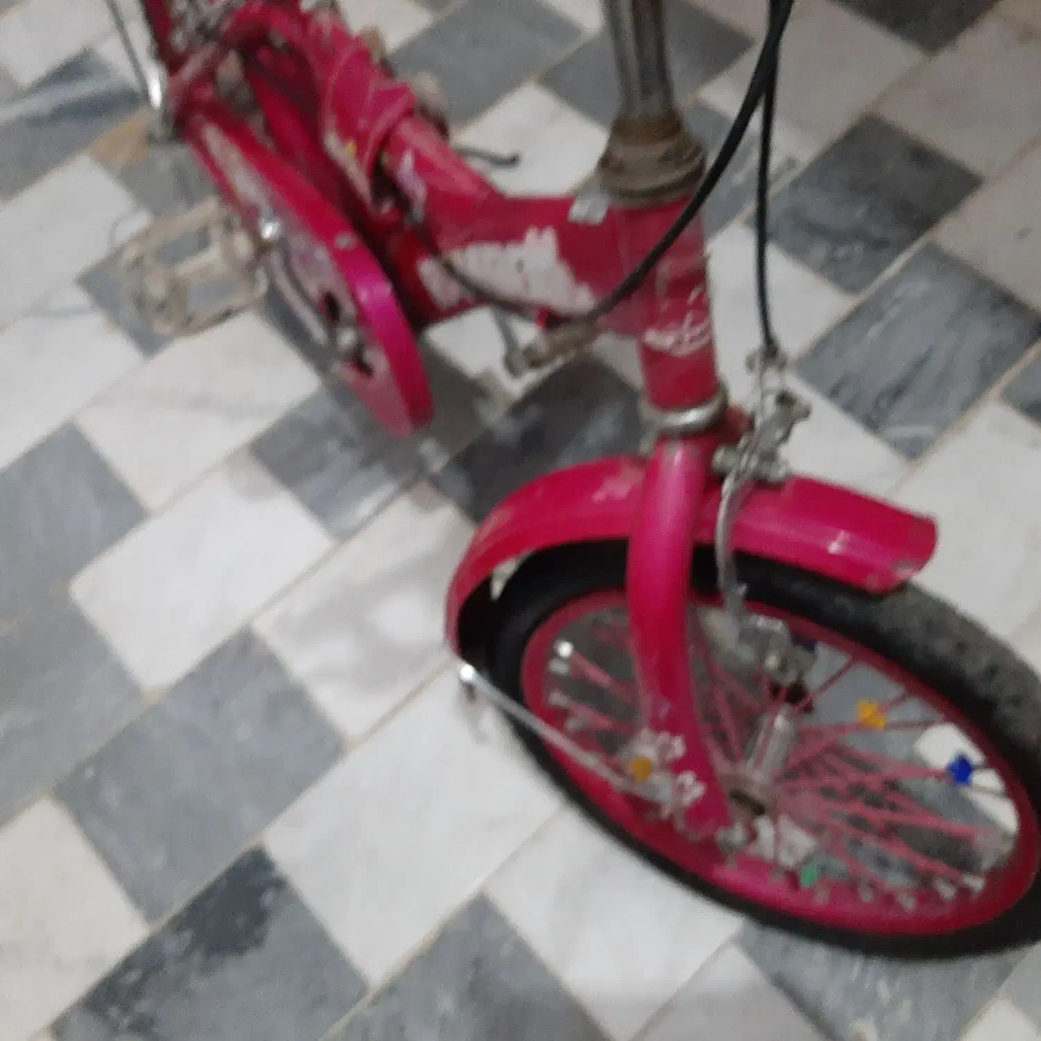 دوچرخه ۱۶ سالم صورتی|دوچرخه، اسکیت، اسکوتر|ساوه, |دیوار