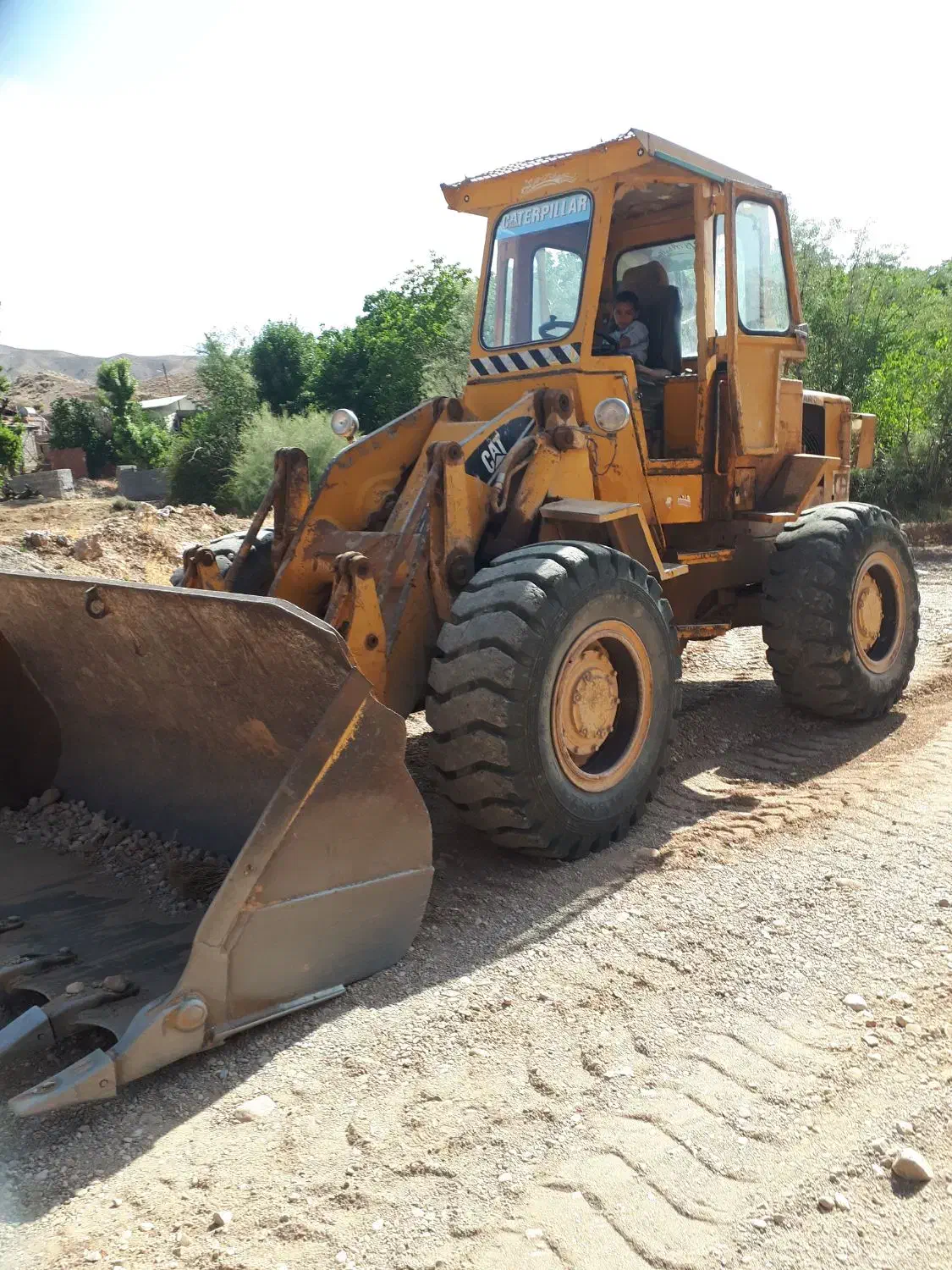 لودر کاترپیلار ۹۳۰|خودرو سنگین|کرمان, |دیوار