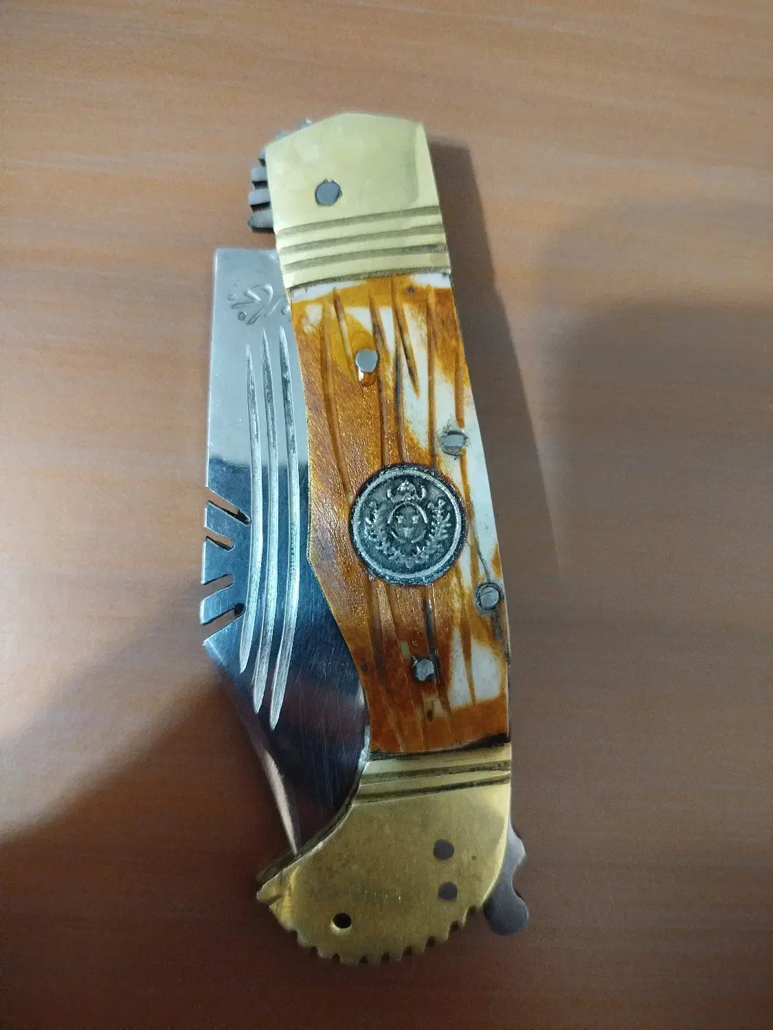 چاقو دنده ای|کلکسیون و سرگرمی|فولادشهر, B5|دیوار