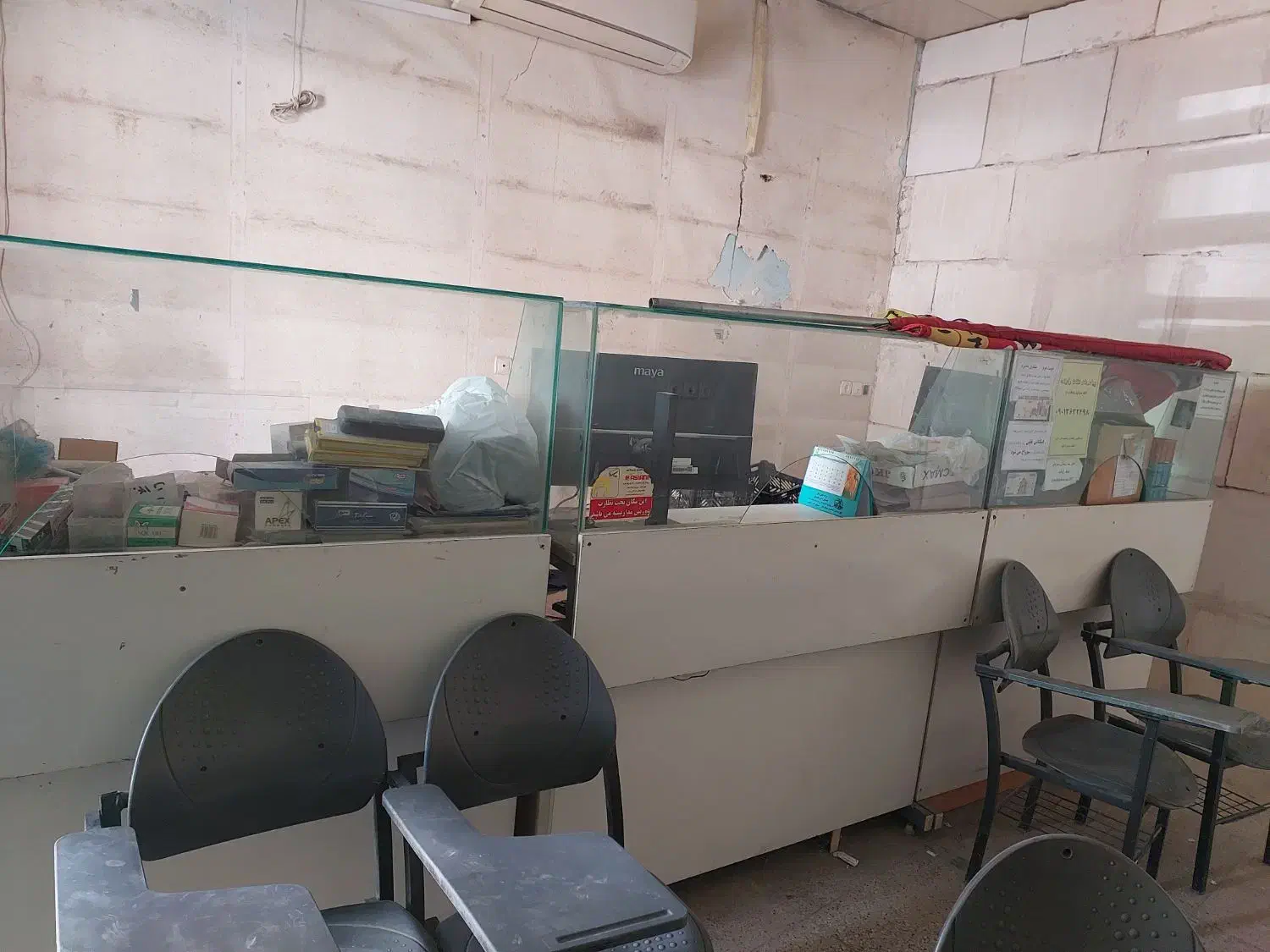 فروش میز اداری و پیشخوان|فروشگاه و مغازه|شیراز, سلطان آباد|دیوار