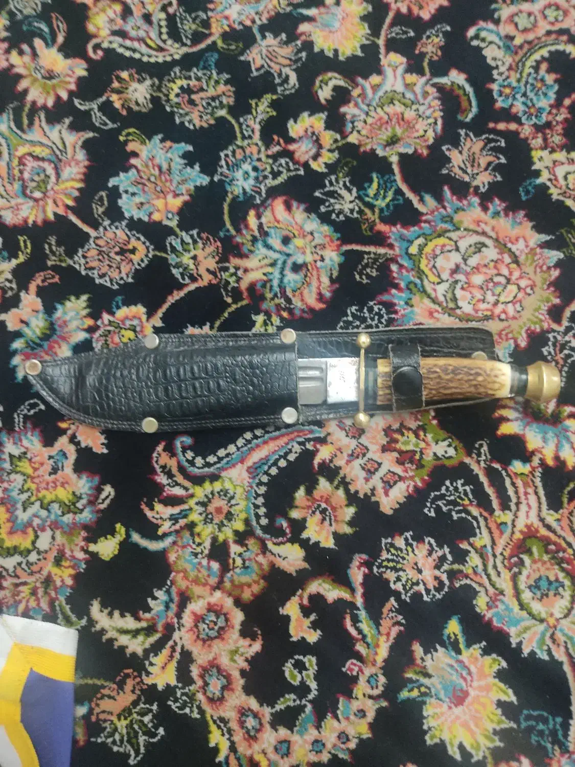 چاقو|کلکسیون اشیاء عتیقه|کرج, حصارک بالا|دیوار