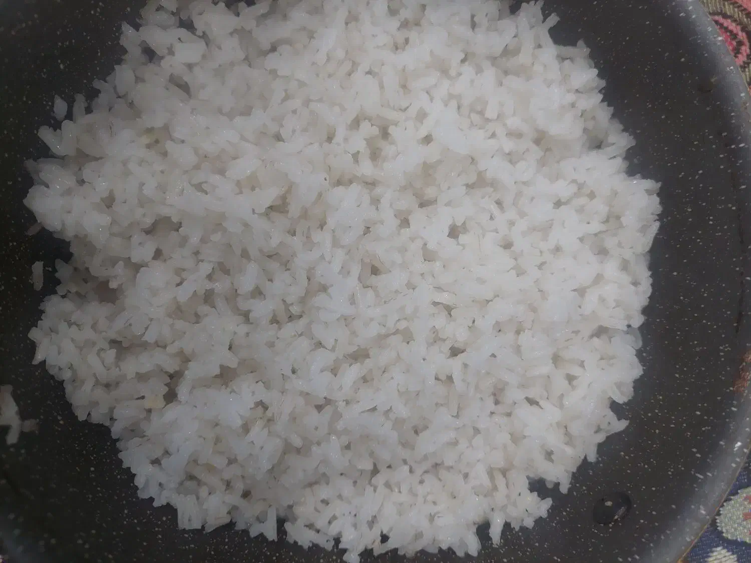 برنج عنبر بو درجه یک|خوردنی و آشامیدنی|زرند, |دیوار