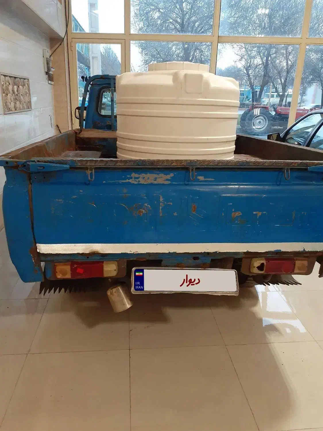 نیسان مدل۷۲|خودرو سواری و وانت|کاغذکنان, |دیوار