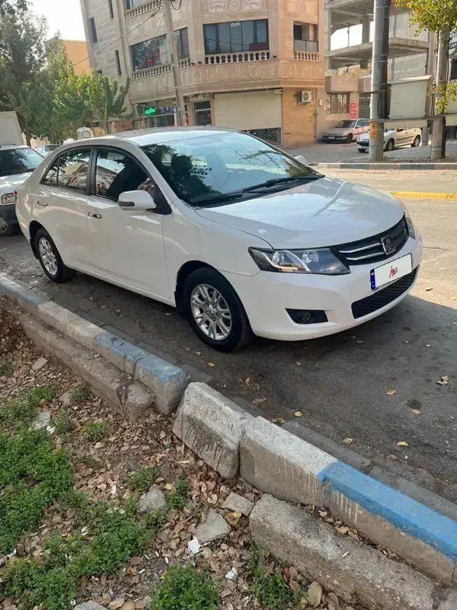 آریو ۱۶۰۰ مدل ۹۶ بدون رنگ|خودرو سواری و وانت|شاهین‌شهر, اقبال لاهوری|دیوار