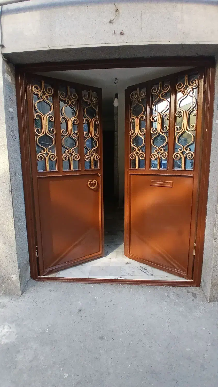 نقاشی ساختمان کلی و جزئی با قیمت مناسب|خدمات پیشه و مهارت|تهران, پونک|دیوار