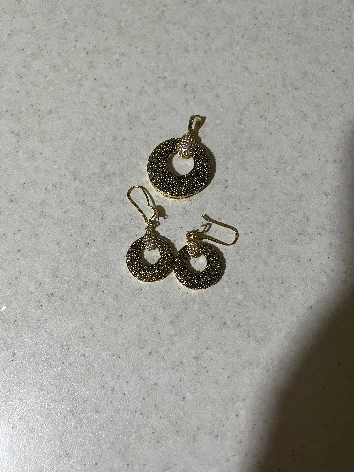 فروش تعدادی نقره به قیمت باور نکردنی مناسب عروس|زیورآلات و اکسسوری|کرمان, |دیوار