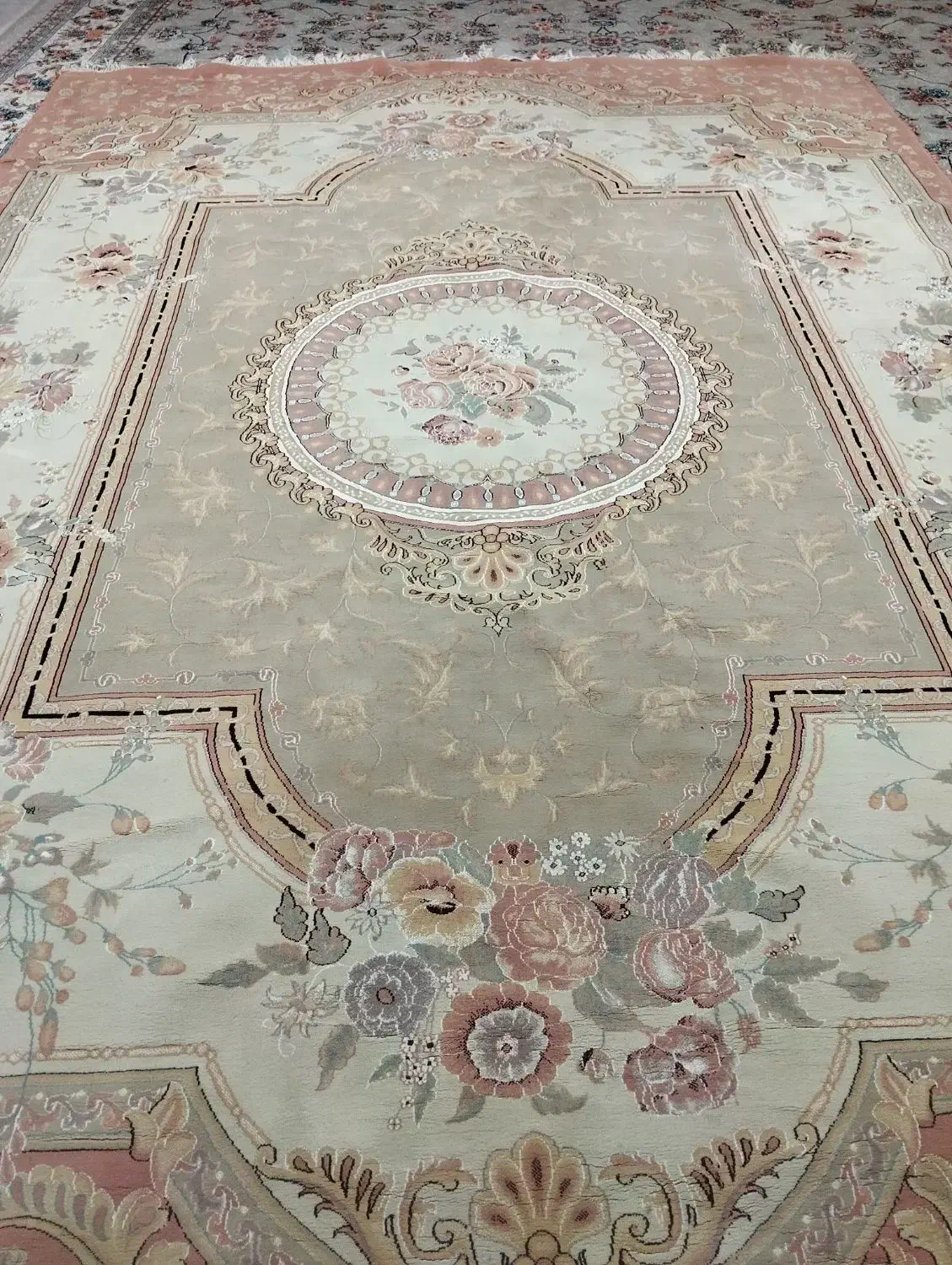 فرش|فرش|نیشابور, شهید بهشتی|دیوار