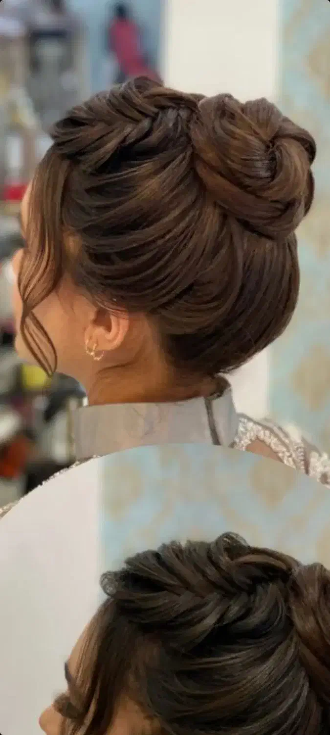 تخفیف عالی پاییزی میکاپ و شنیون 500|خدمات آرایشگری و زیبایی|ارومیه, |دیوار