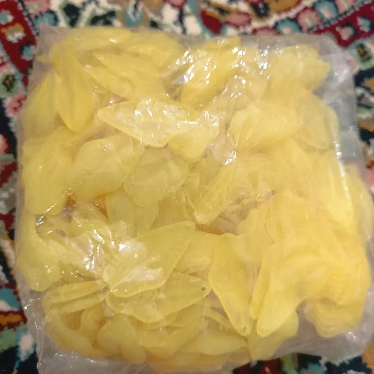 گلبرگ گل کریستالی|گل مصنوعی|مشهد, شهید احمدی روشن|دیوار