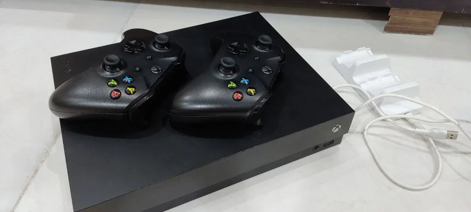 Xbox one x 1Tr|کنسول، بازی ویدئویی و آنلاین|کازرون, |دیوار