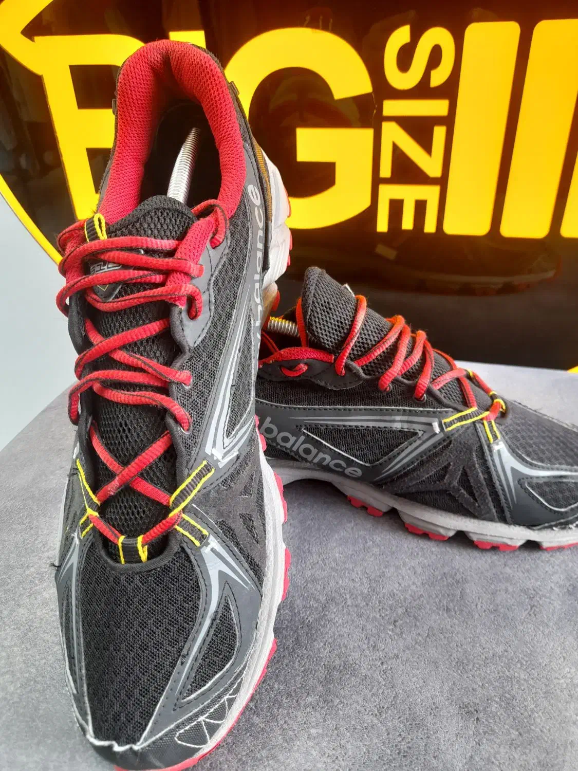 کتونی استوک سایزبزرگا47/5تاسایز50|کیف، کفش، کمربند|بابل, |دیوار