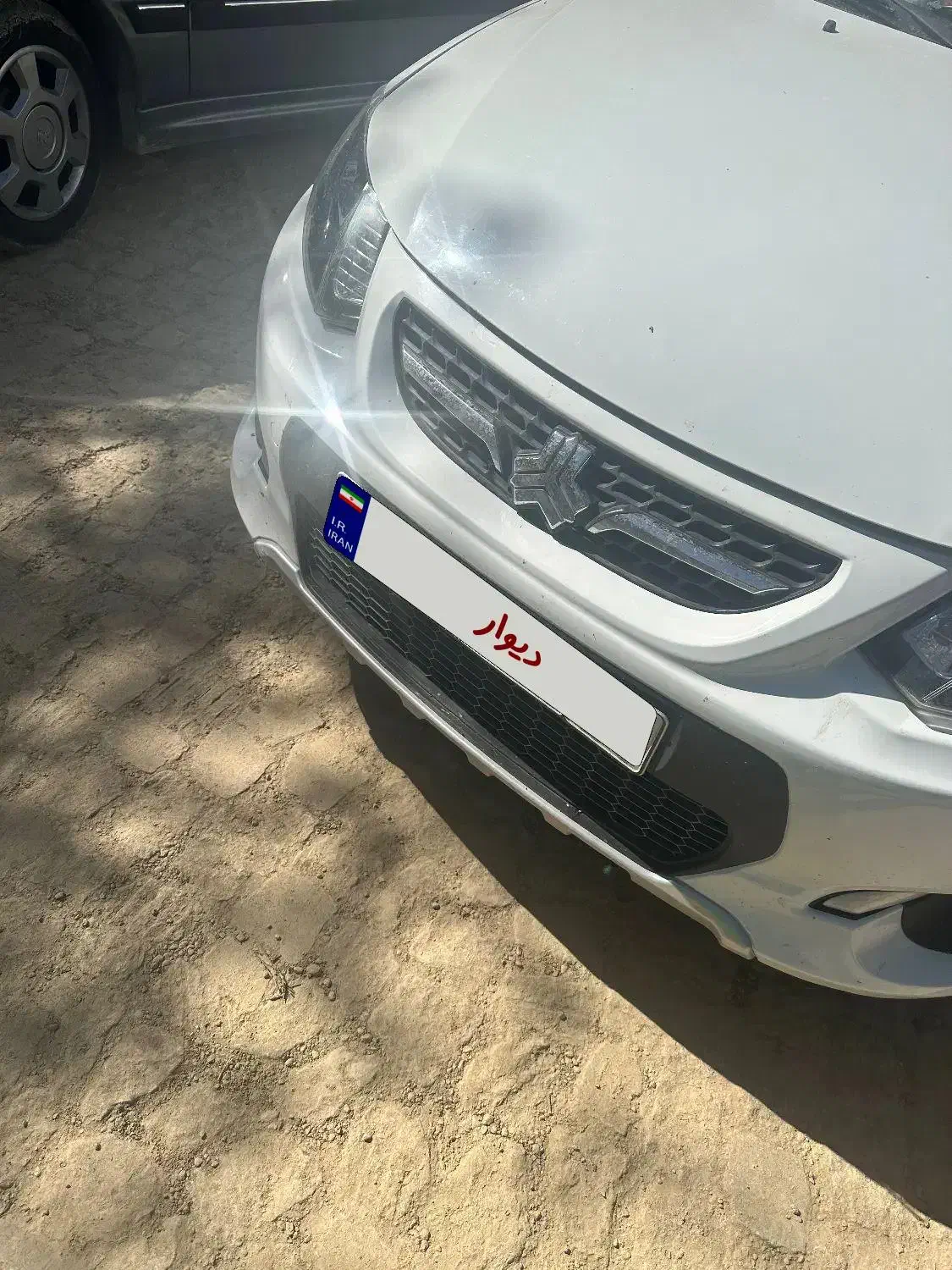 کوئیکs|خودرو سواری و وانت|زارچ, |دیوار