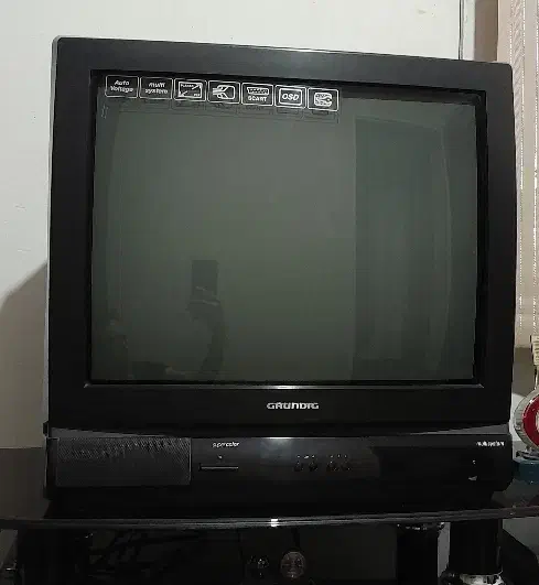 تلویزیون قدیمی|تلویزیون و پروژکتور|سهند, |دیوار