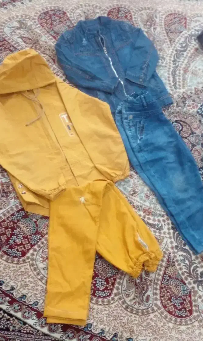 گرمکن وشلوار ورزشی و کت لی وتعدادی لباس پسرانه|لباس|نظرآباد, نظرآباد|دیوار