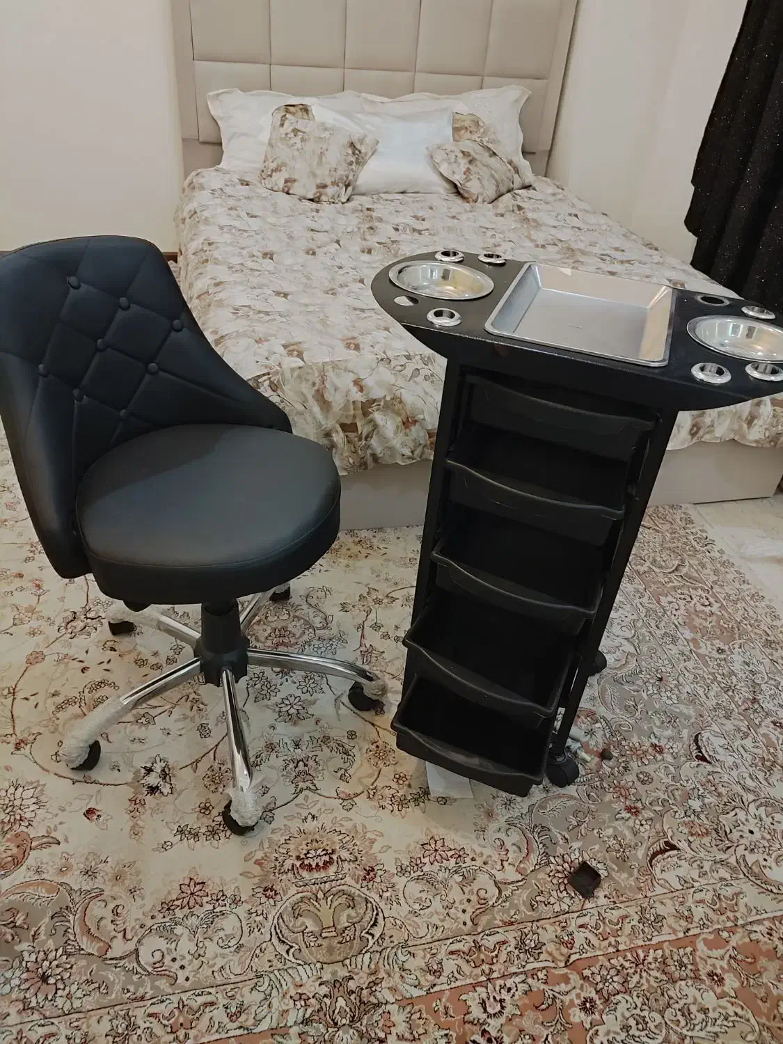 صندلی تخت ترولی همه باهم|آرایشگاه و سالن‌های زیبایی|تهران, مرزداران|دیوار