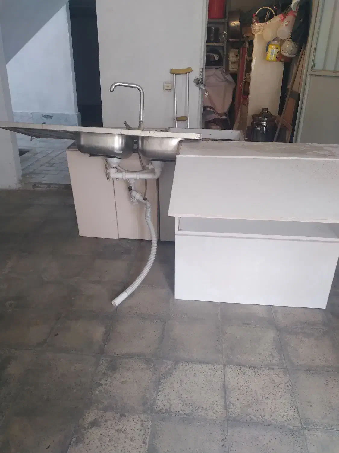 کابینت ظرفشویی با ابچکان و شیر وسینک|آب‌چکان و نظم‌دهنده ظروف|هشتگرد, شهرک بعثت|دیوار