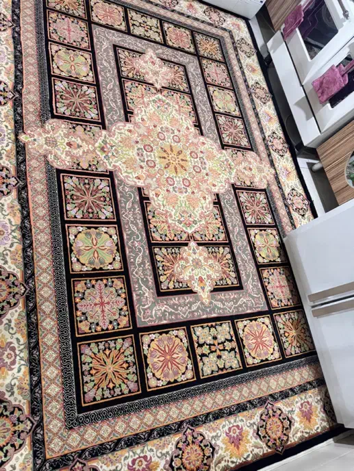 فرشینه ۶متری اشپزخانه سالم بدون پارگی وسوختگی|فرش|کرج, حصارک پایین|دیوار