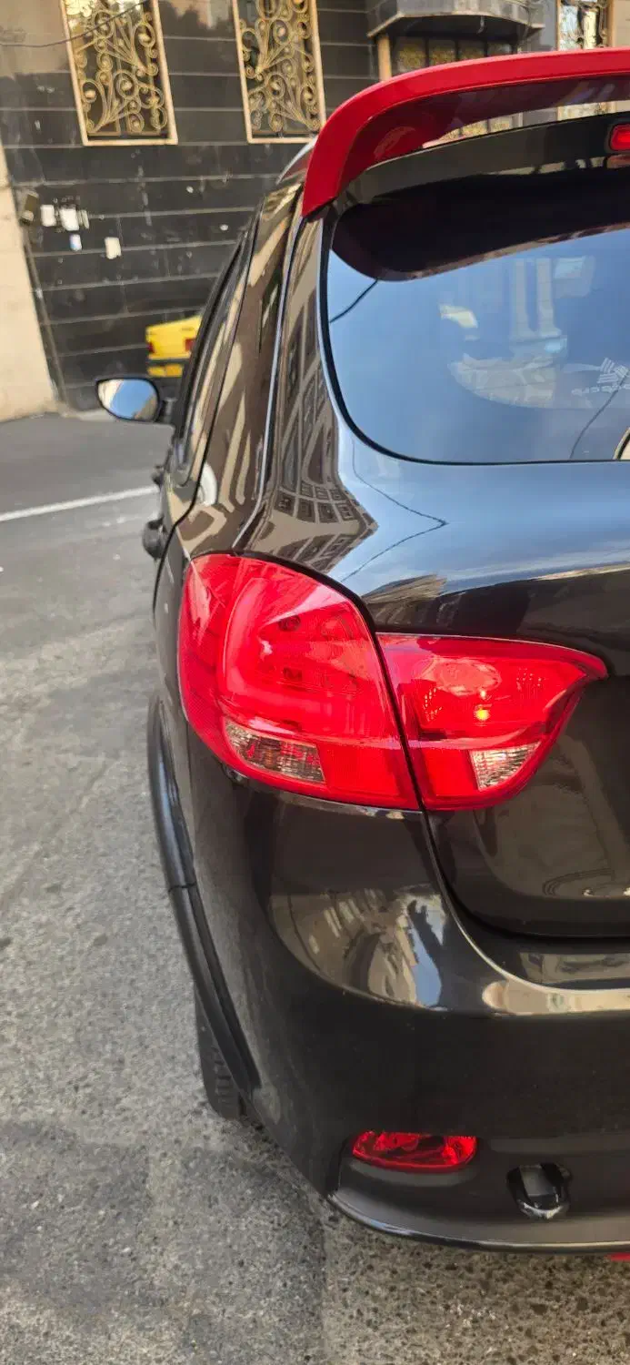 کوییک اتومات آپشنال مشکی قرمز|خودرو سواری و وانت|ری, اقدسیه|دیوار