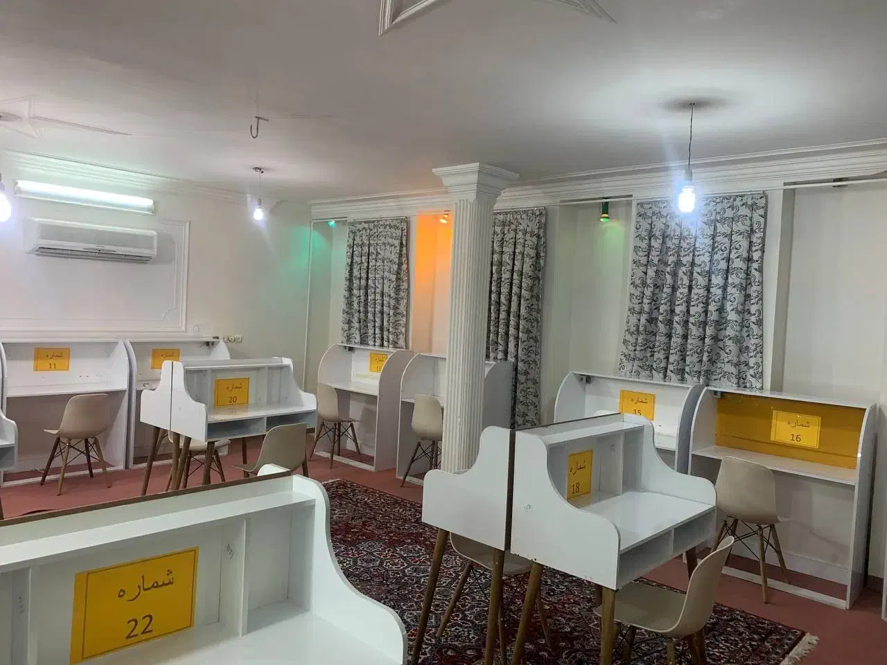 سالن مطالعه دخترانه گل نرگس|خدمات آموزشی|زابل, |دیوار