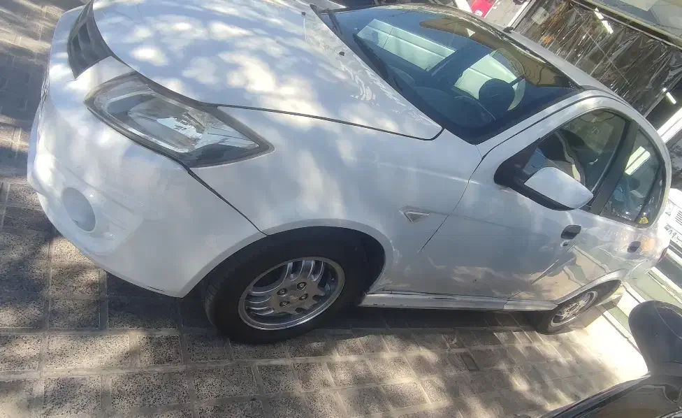 ساینا ۹۵|خودرو سواری و وانت|شیراز, شهرک استقلال|دیوار