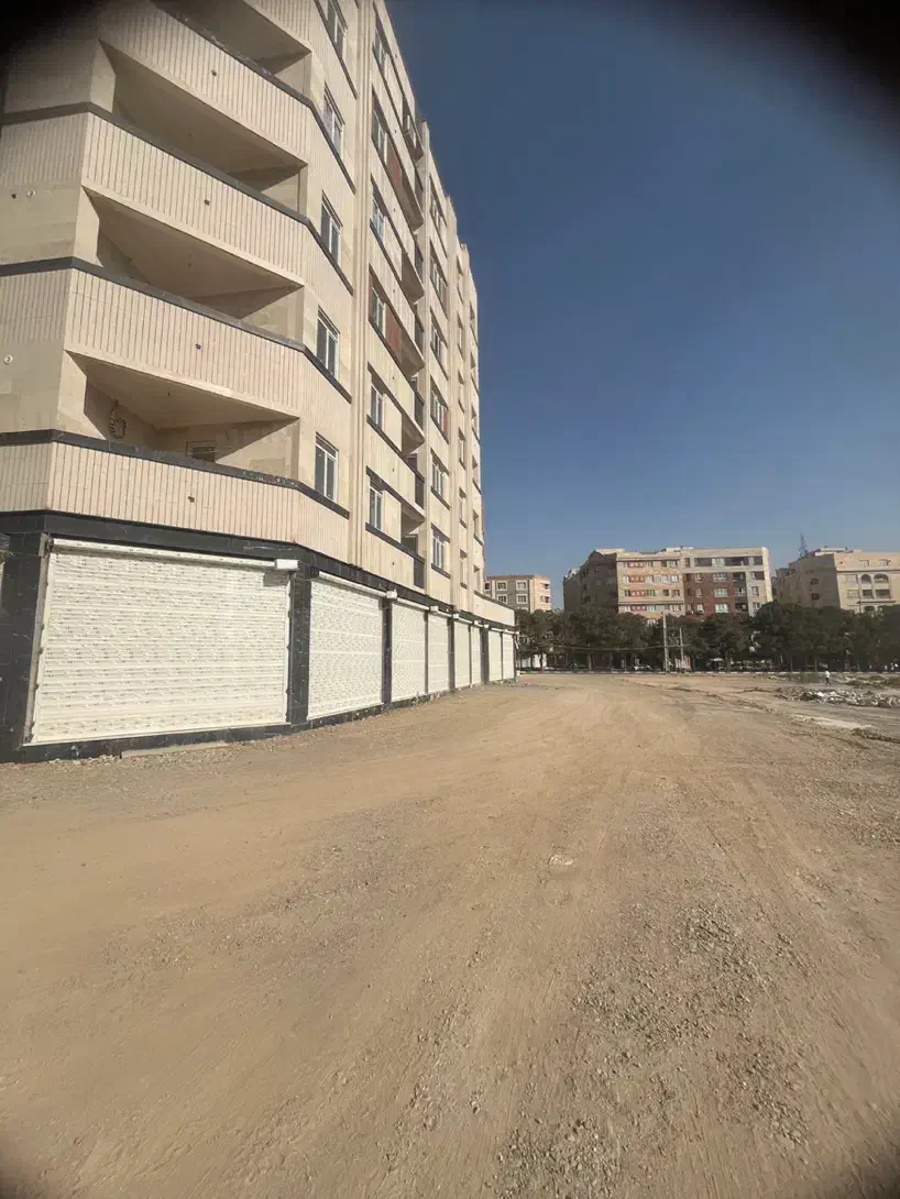 ۲۷مترمغازه نزدیک چهارباغ زیرمجتمع ۵۰۰واحدی بااقساط|فروش مغازه و غرفه|کهریزک, |دیوار