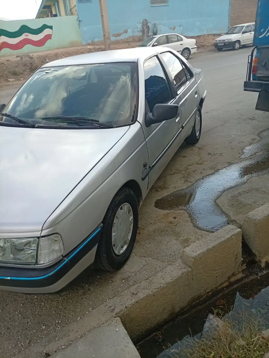 پژو 405مدل 85|خودرو سواری و وانت|قروه, |دیوار