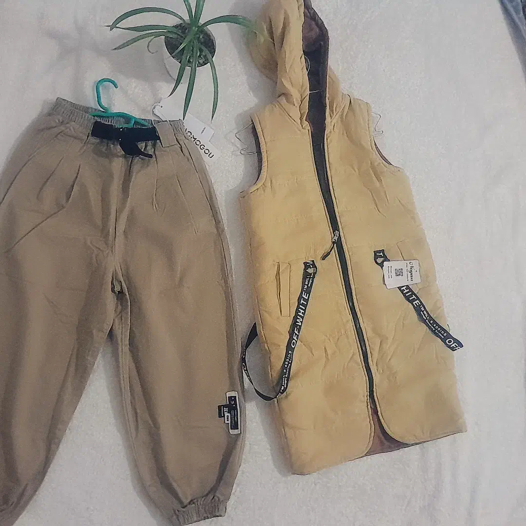 پافر بچه گانه، ۸تا۱۳سال|کفش و لباس بچه|هشتگرد, شهرک دریا|دیوار