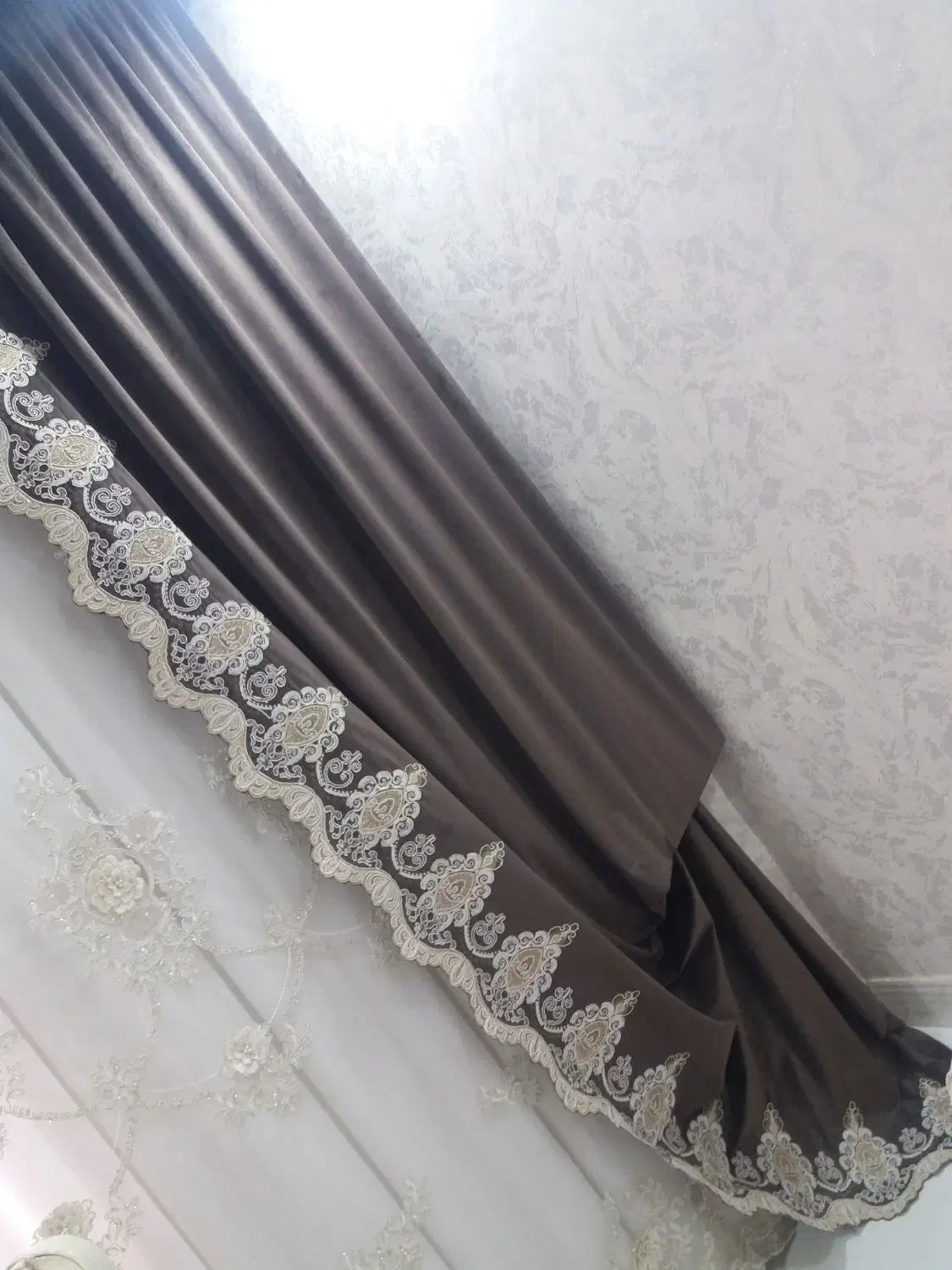 والان پرده|پرده، رانر، رومیزی|دورود, |دیوار