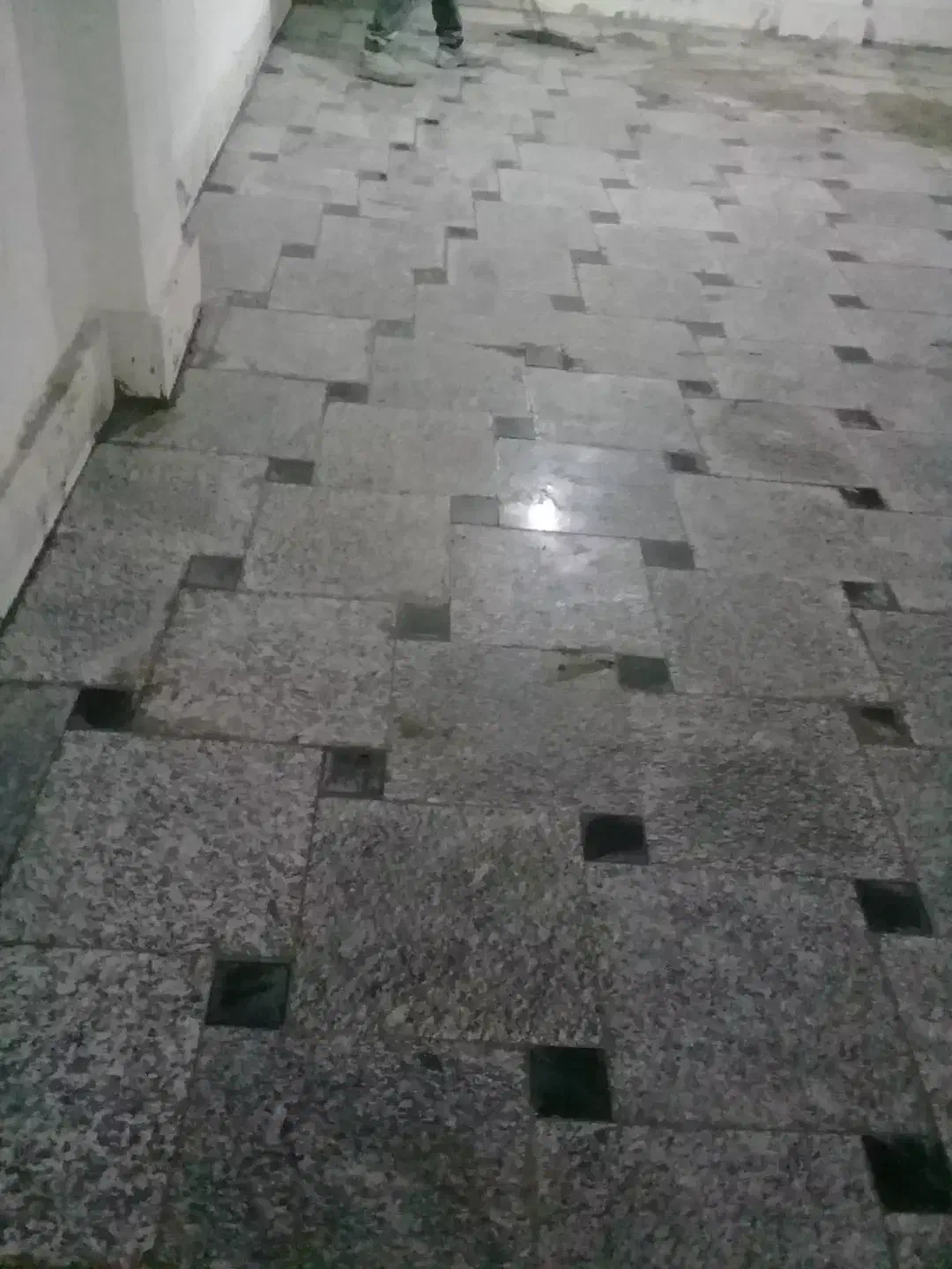 سنگ کاری و کاشی کاری سیمان کاری کف و بدنه|خدمات پیشه و مهارت|شهریار, شهرک شاهد|دیوار