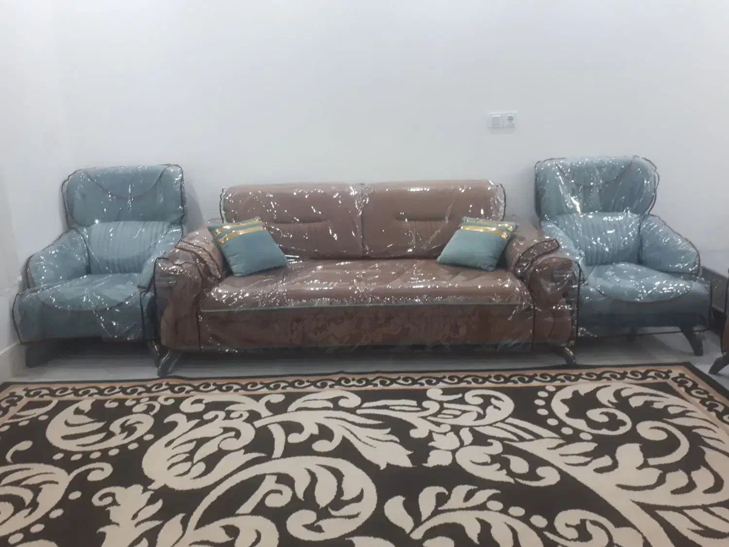 مبلمان خانگی|مبلمان خانگی و میز عسلی|رامهرمز, |دیوار