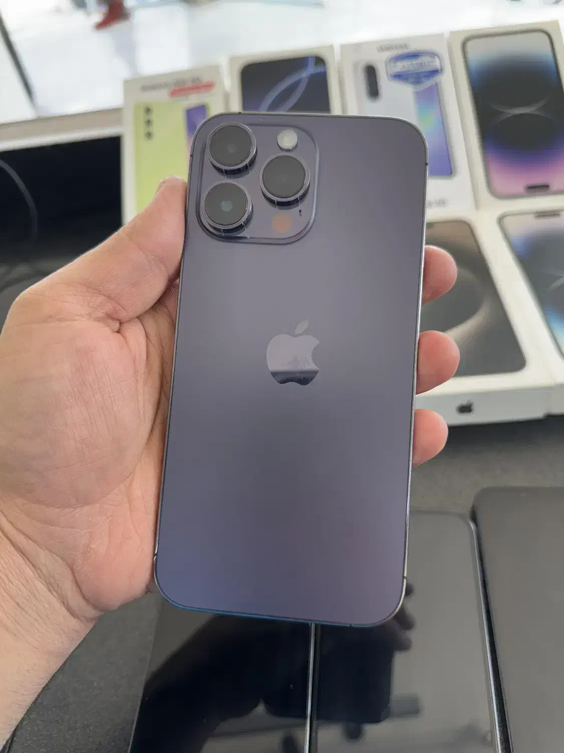 آیفون 14 پرومکس|موبایل|کوهدشت, |دیوار