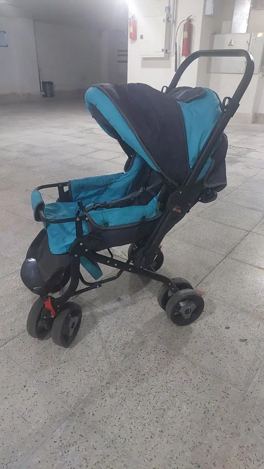 کاسکه به همراه کریر|کالسکه و لوازم جانبی|زنجان, |دیوار