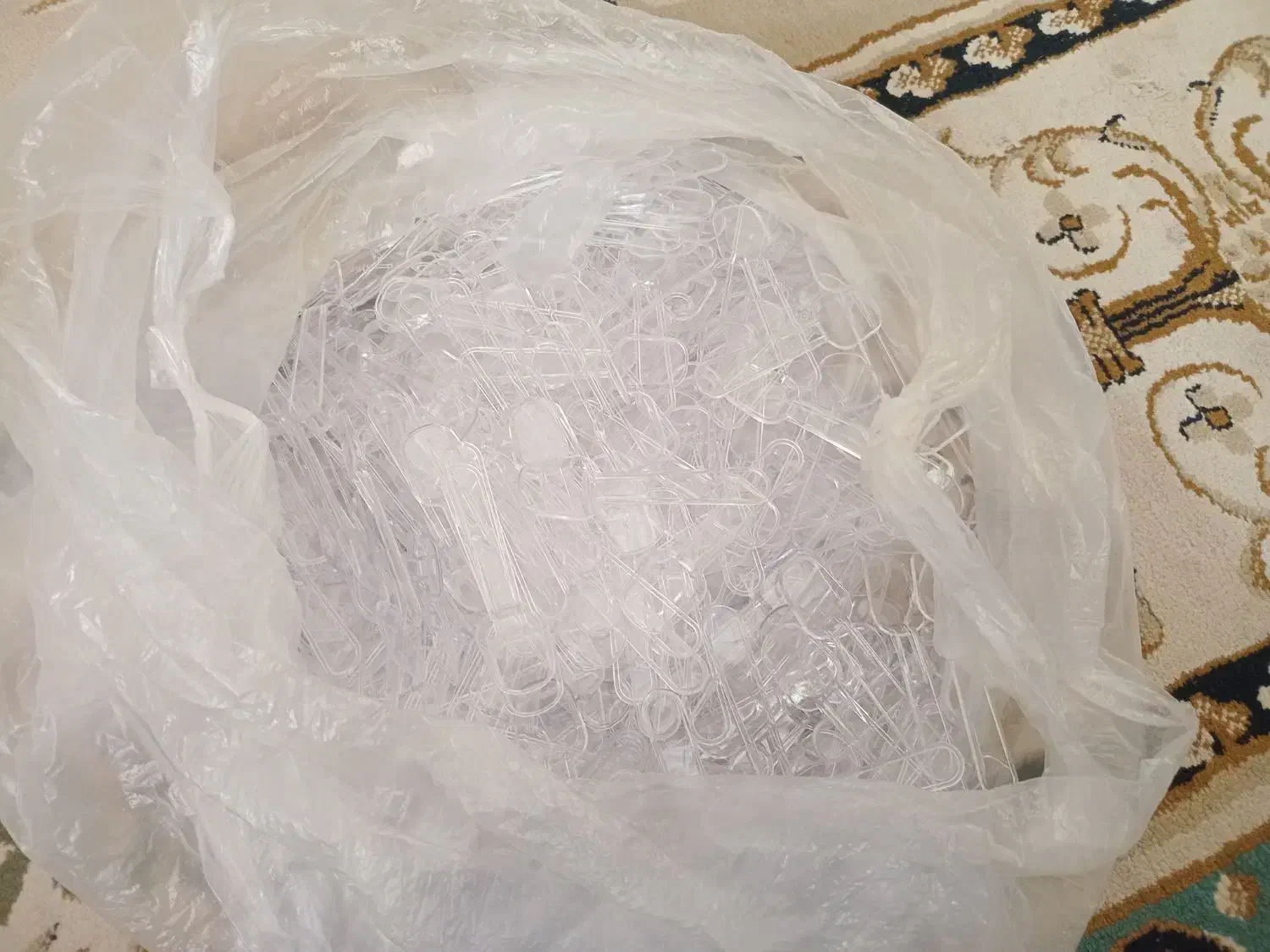 قاشق|ظروف نگهدارنده، پلاستیکی، یکبارمصرف|مشهد, هنرستان|دیوار