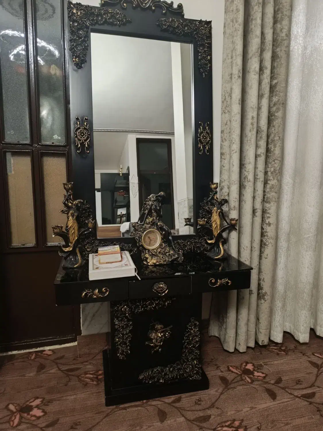 اینه و شمعدان|بوفه، ویترین، کنسول|الوند, |دیوار