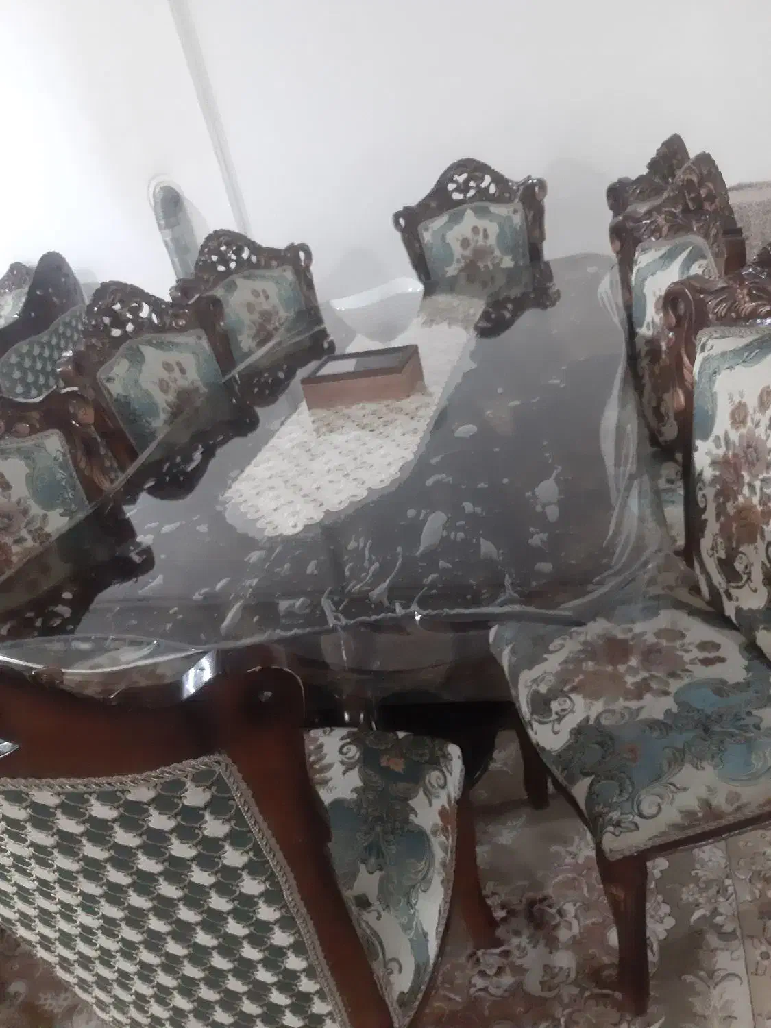 مبلمان سلطنتی|مبلمان خانگی و میز عسلی|کرج, باغ سیب|دیوار