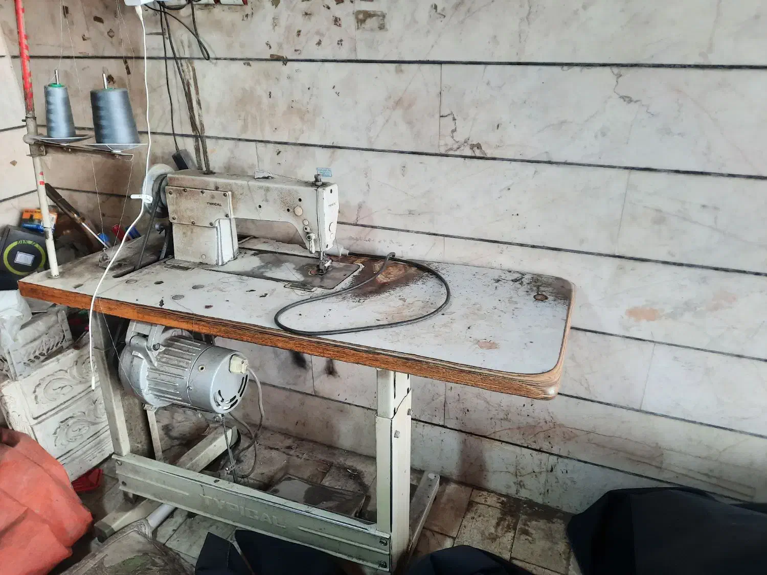 چرخ تیپیکال راسته تک پایه|چرخ خیاطی و ریسندگی|همدان, |دیوار